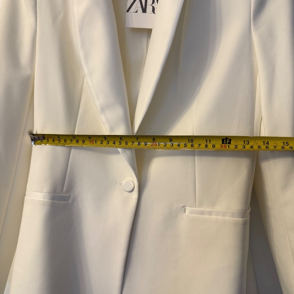 Zara White Tuxedo Blazer - Picture 9 of 9